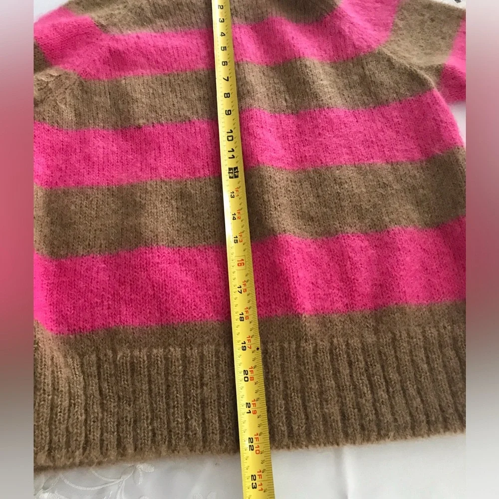 NWOT COS  Knitted   Mohair Wool Sweater SZ XS - Picture 7 of 13